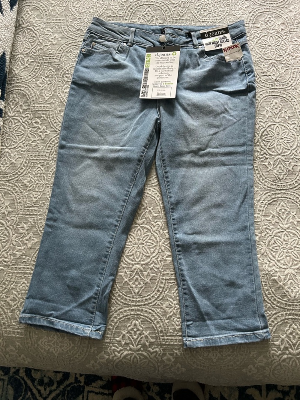 d. jeans Light Blue Women's Cropped Straight Jeans